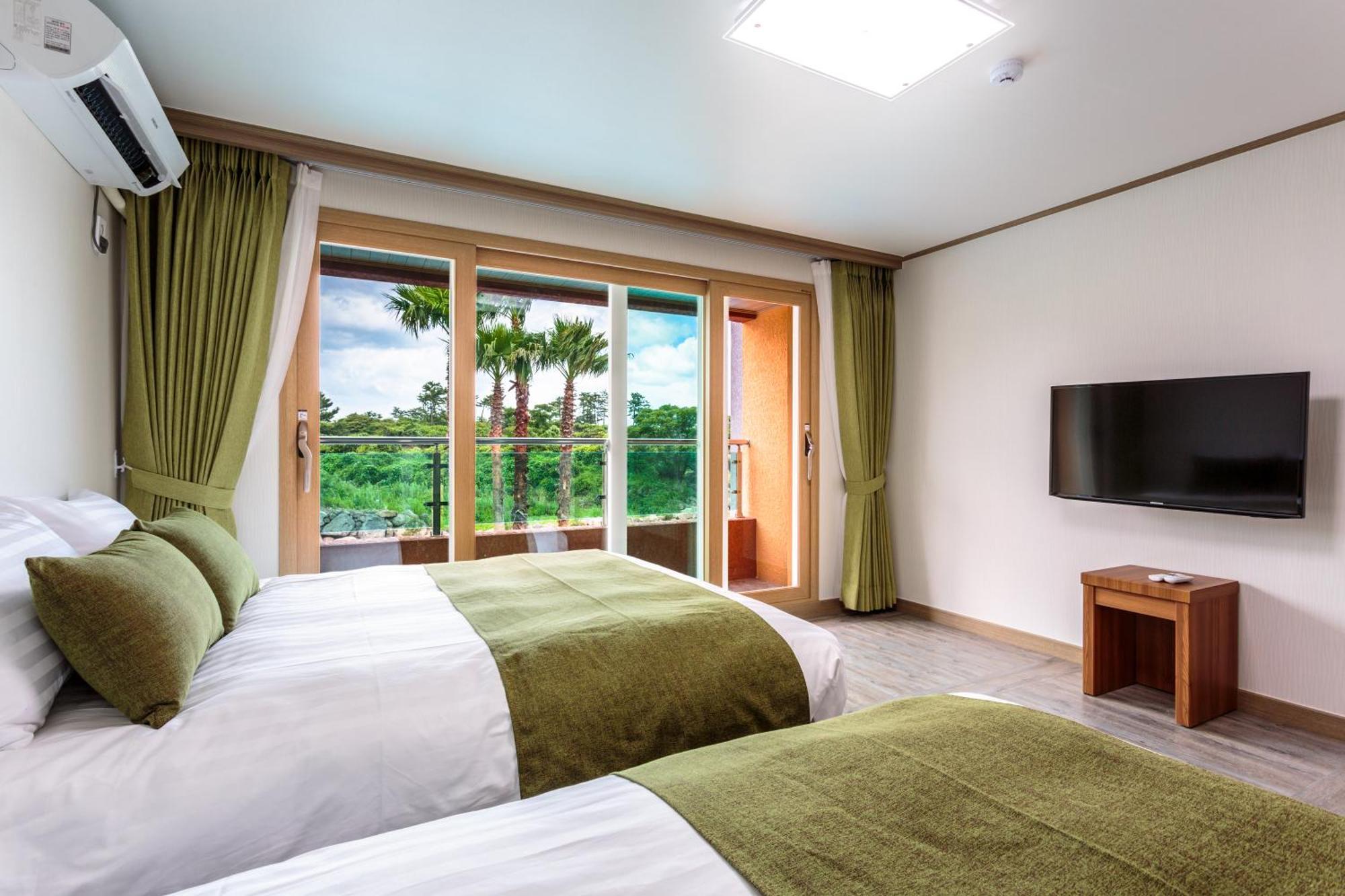 Suandsu Resort Чеджудо Номер фото